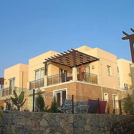 Royal Heights Apartamento