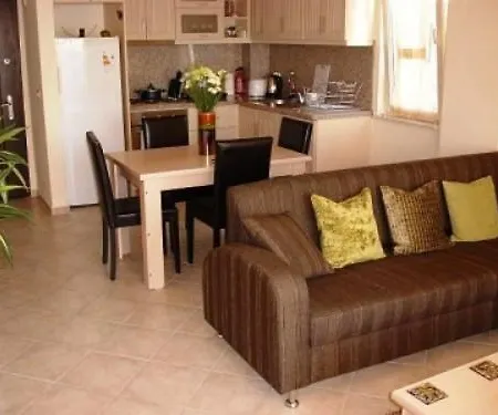 Apartamento Royal Heights *