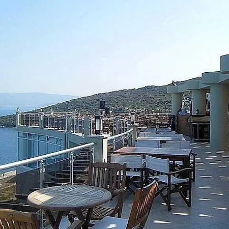 Apartment Royal Heights