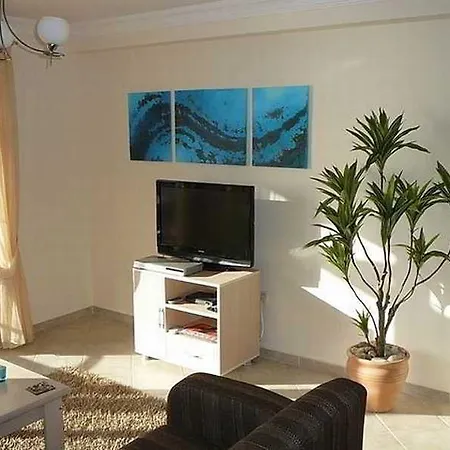 Royal Heights Apartamento *